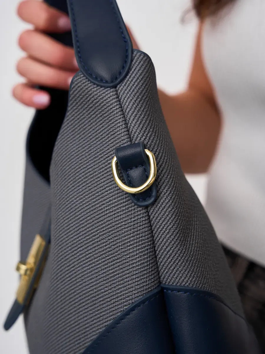 Victoria Shoulder Bag